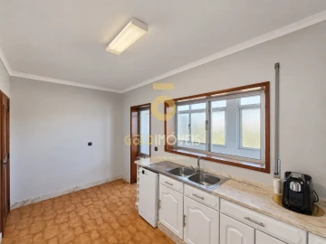 Apartamento T3 para Venda em Albergaria-A-Velha e Valmaior