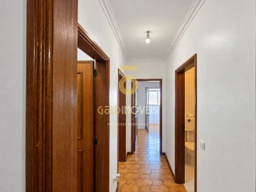 Apartamento T3 para Venda em Albergaria-A-Velha e Valmaior