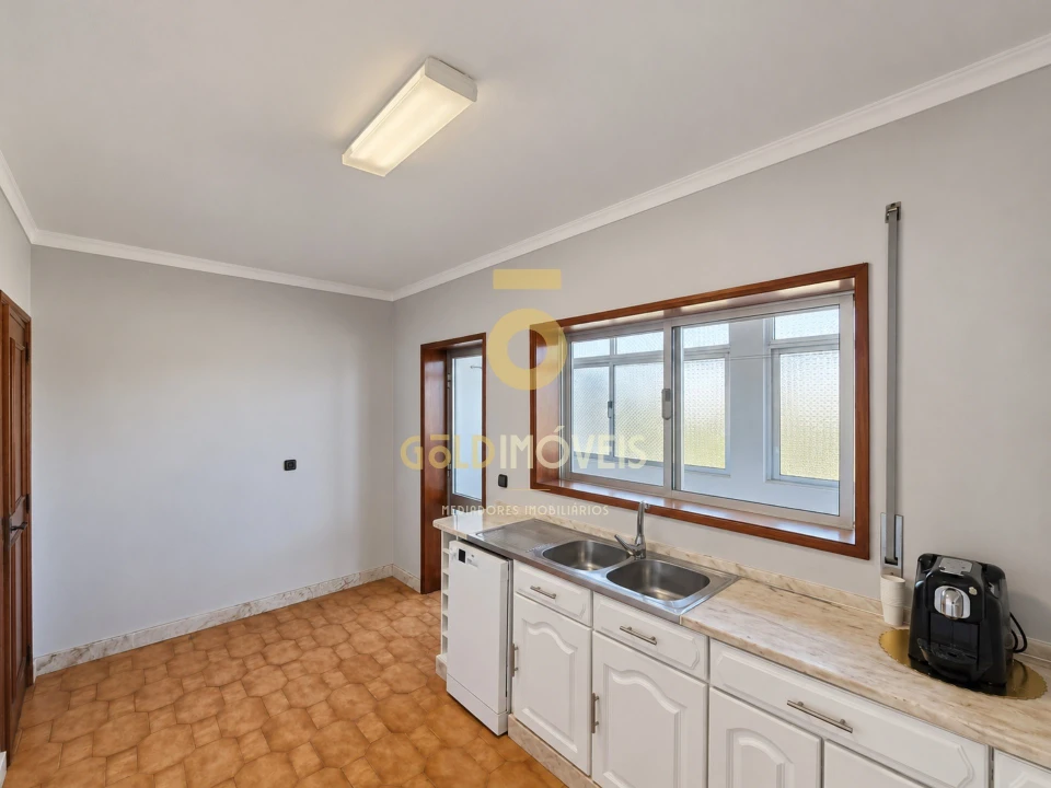 Apartamento T3 para Venda em Albergaria-A-Velha e Valmaior Foto 3