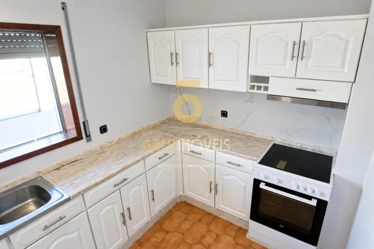 Apartamento T3 para Venda em Albergaria-A-Velha e Valmaior Foto 3