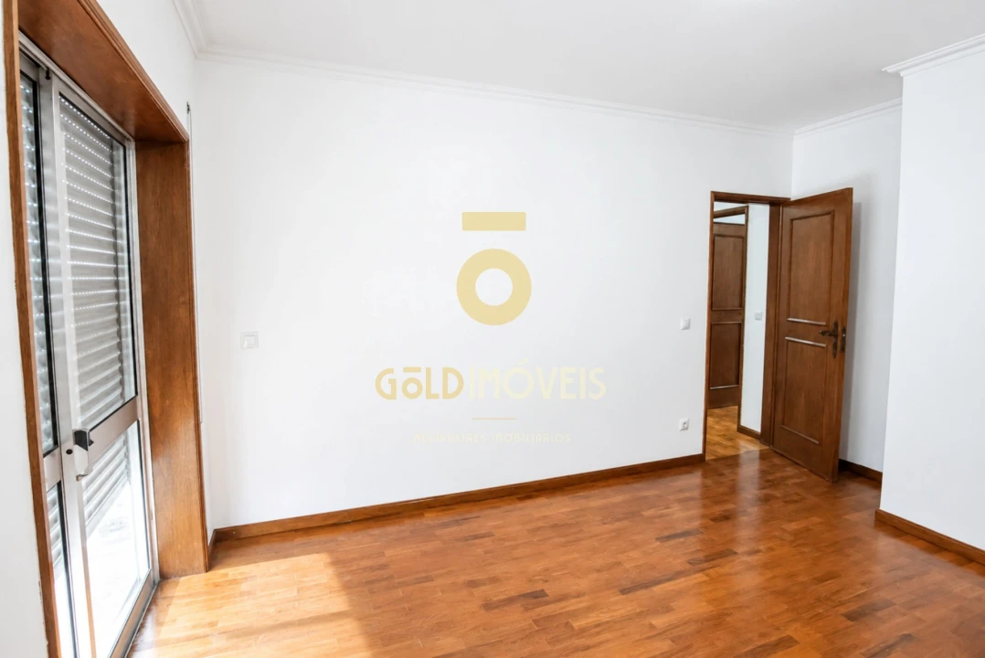 Apartamento T3 para Venda em Albergaria-A-Velha e Valmaior Foto 8