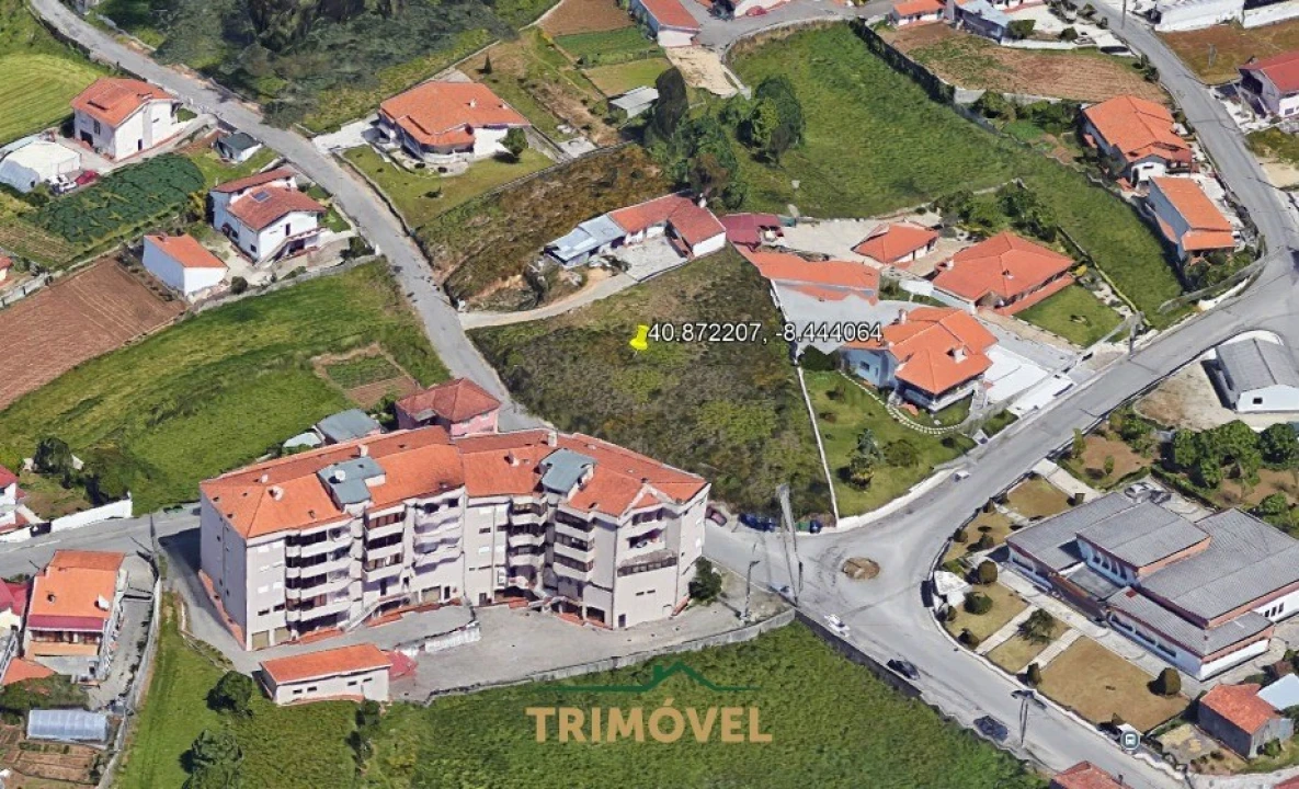 Terreno para Venda em Nogueira do Cravo e Pindelo Foto 1