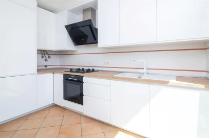 Apartamento T3 para Venda em Albufeira e Olhos de Água