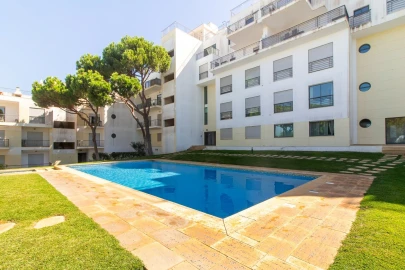 Apartamento T3 para Venda em Albufeira e Olhos de Água