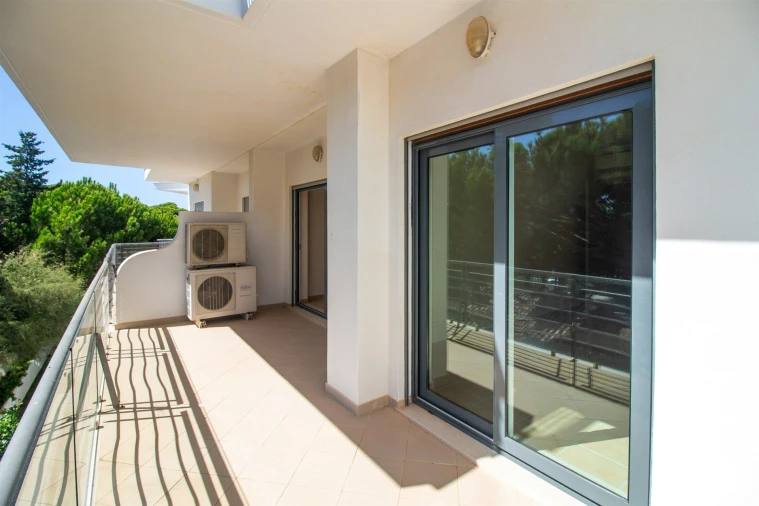 Apartamento T3 para Venda em Albufeira e Olhos de Água Foto 39