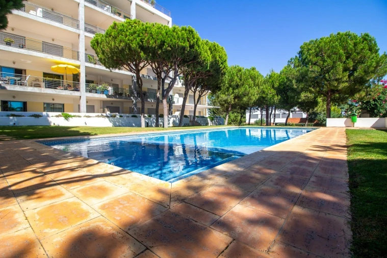Apartamento T3 para Venda em Albufeira e Olhos de Água Foto 10