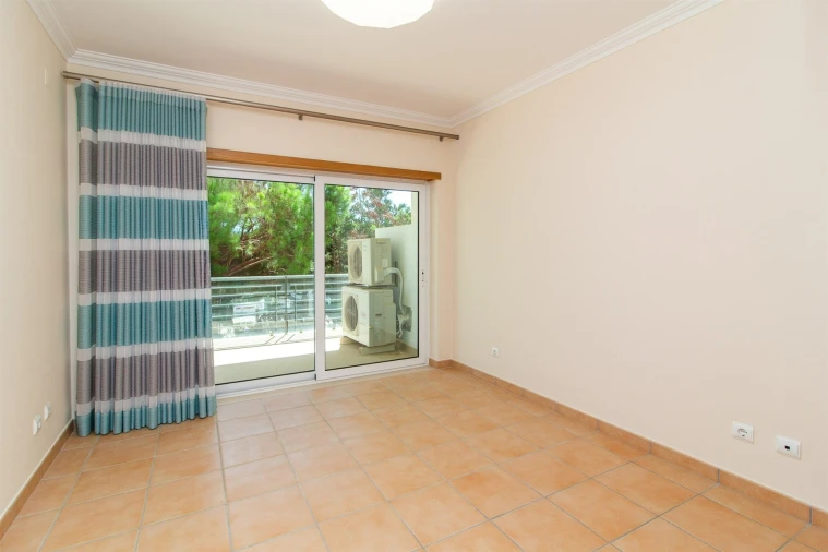 Apartamento T3 para Venda em Albufeira e Olhos de Água Foto 35