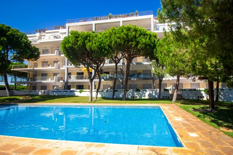 Apartamento T3 para Venda em Albufeira e Olhos de Água Foto 11