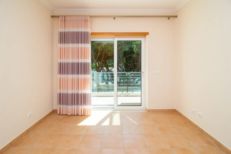 Apartamento T3 para Venda em Albufeira e Olhos de Água Foto 33