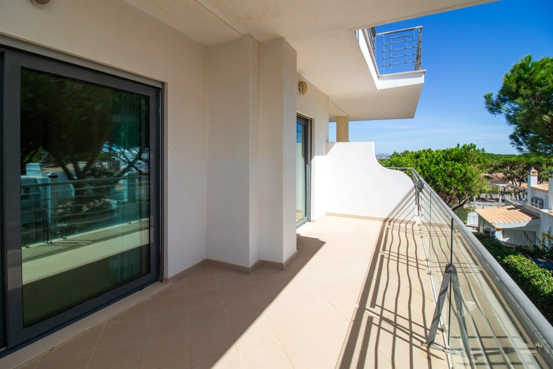 Apartamento T3 para Venda em Albufeira e Olhos de Água Foto 8