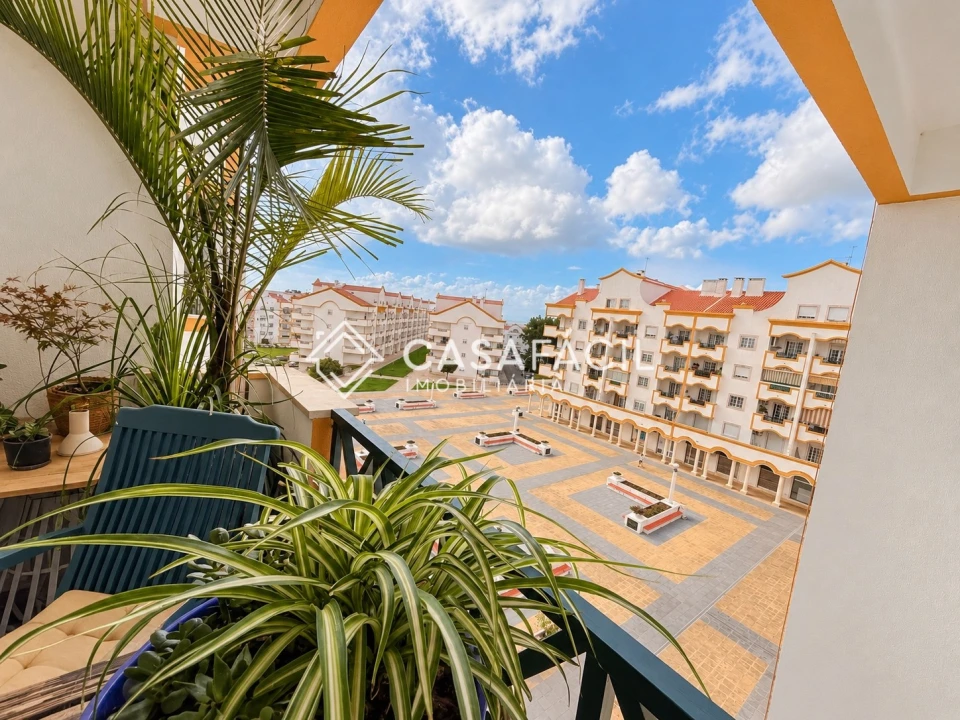 Apartamento T5 para Venda em Alcochete Foto 7