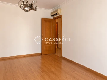 Apartamento T5 para Venda em Alcochete