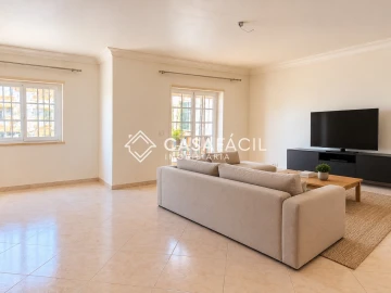 Apartamento T5 para Venda em Alcochete