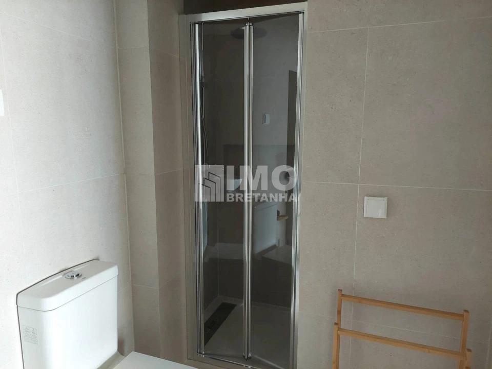 Apartamento T1 para Arrendamento em Covilhã e Canhoso Foto 9