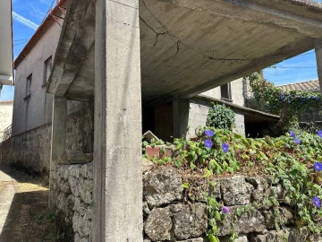 Moradia T3 para Venda em Chaviães e Paços