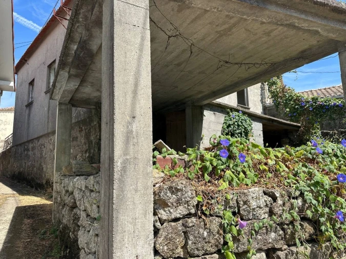 Moradia T3 para Venda em Chaviães e Paços Foto 27