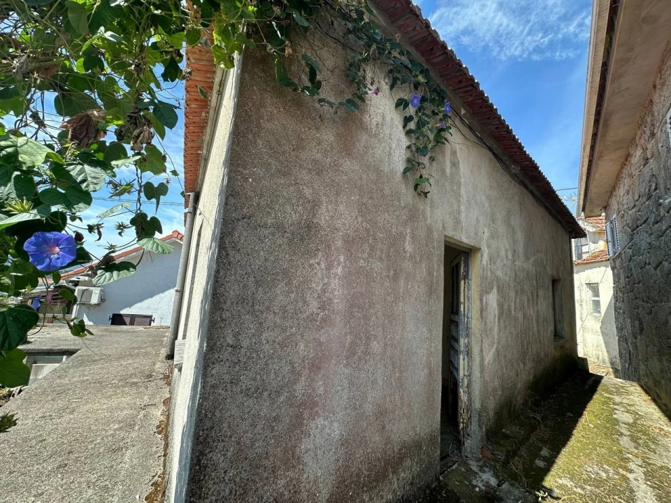 Moradia T3 para Venda em Chaviães e Paços Foto 16