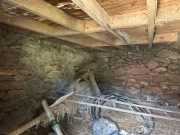 Moradia T3 para Venda em Castro Laboreiro e Lamas de Mouro