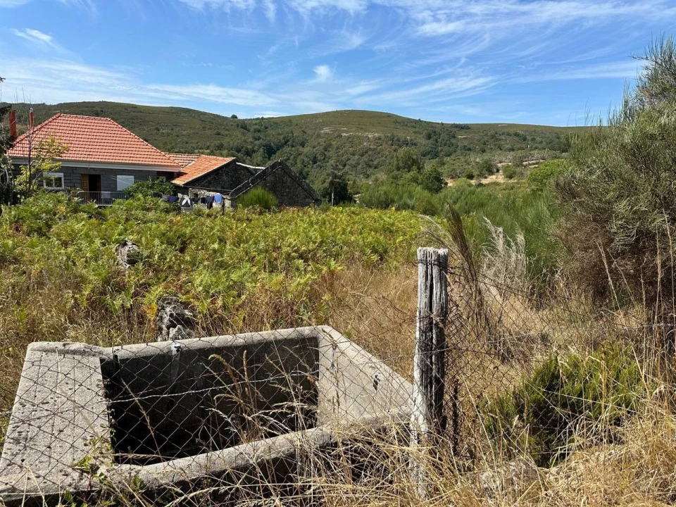 Moradia T3 para Venda em Castro Laboreiro e Lamas de Mouro Foto 20