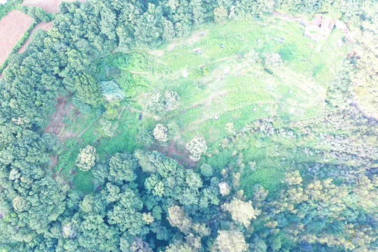 Quinta T0 para Venda em Vila e Roussas Foto 13