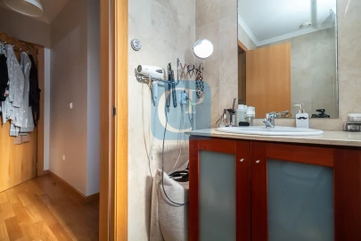 Apartamento T2 para Arrendamento em Lordelo do Ouro e Massarelos