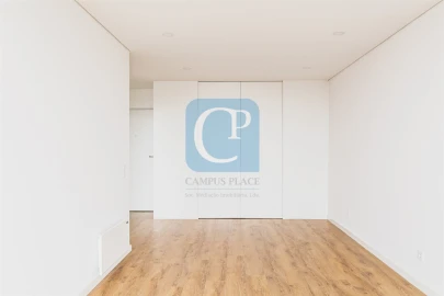 Apartamento T1 para Arrendamento em Pedrouços
