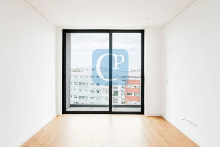 Apartamento T1 para Arrendamento em Pedrouços Foto 4