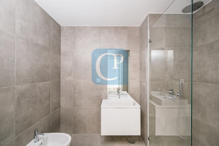 Apartamento T1 para Arrendamento em Pedrouços Foto 19