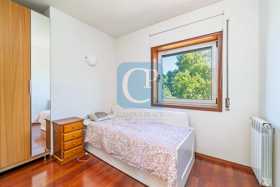 Apartamento T2 para Arrendamento em Paranhos Foto 16