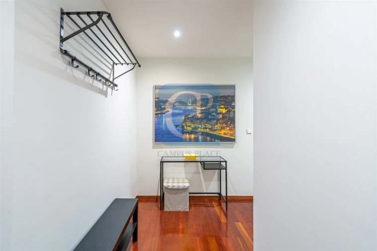 Apartamento T2 para Arrendamento em Paranhos Foto 5