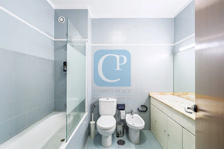 Apartamento T2 para Arrendamento em Paranhos Foto 18