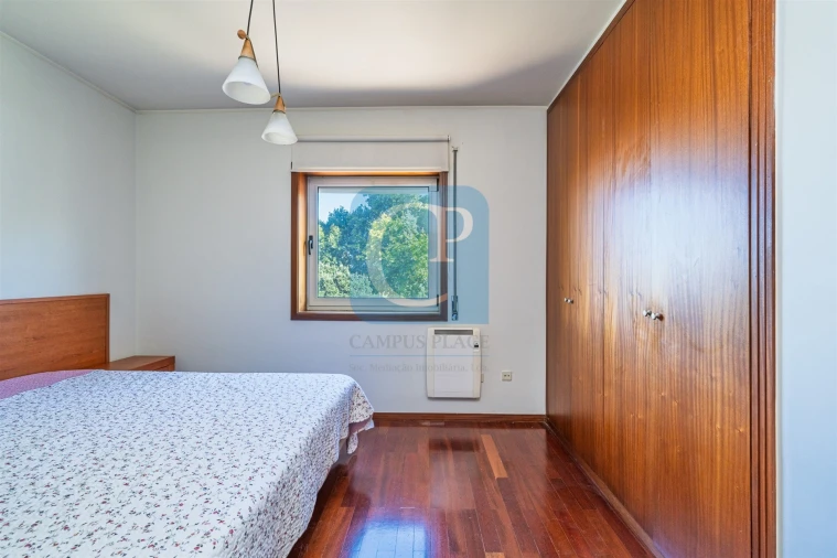Apartamento T2 para Arrendamento em Paranhos Foto 19