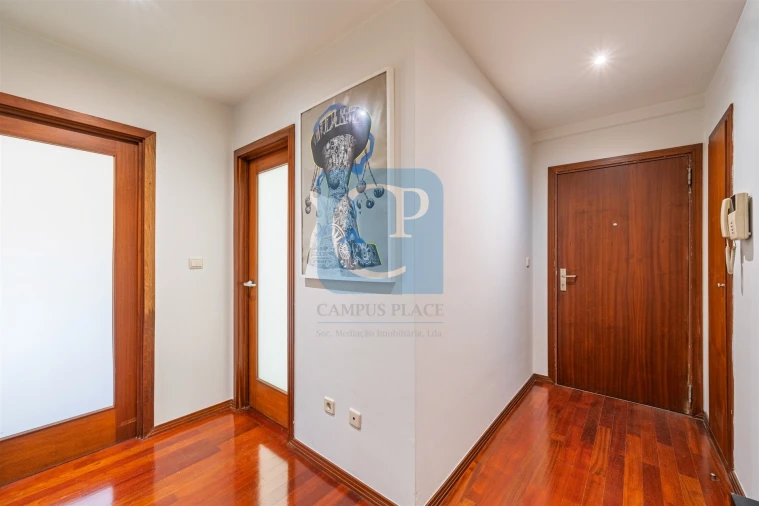 Apartamento T2 para Arrendamento em Paranhos Foto 15