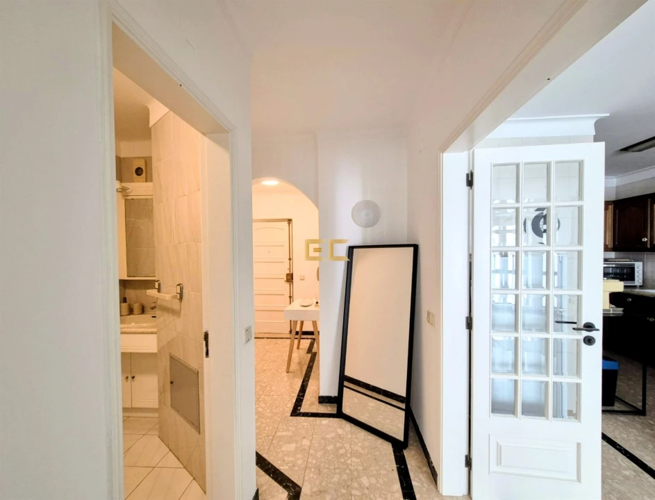 Apartamento T1 para Venda em Buarcos Foto 15
