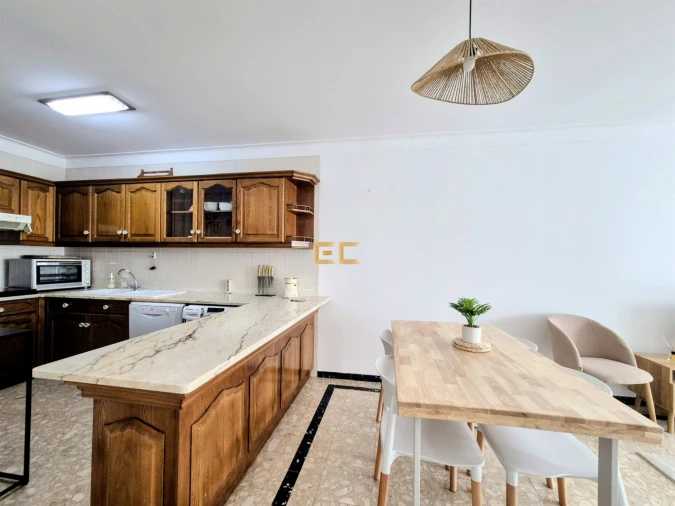 Apartamento T1 para Venda em Buarcos Foto 11