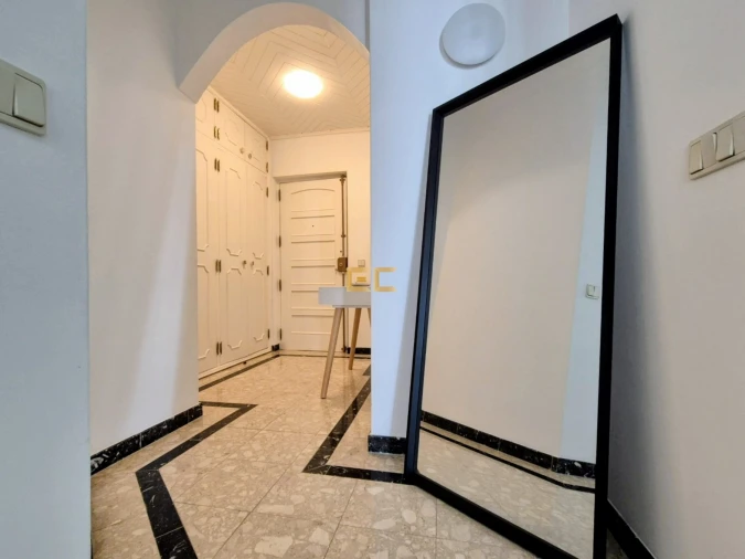 Apartamento T1 para Venda em Buarcos Foto 5