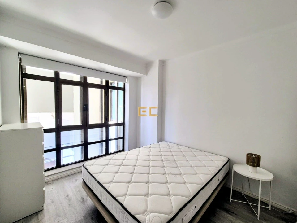 Apartamento T1 para Venda em Buarcos Foto 17