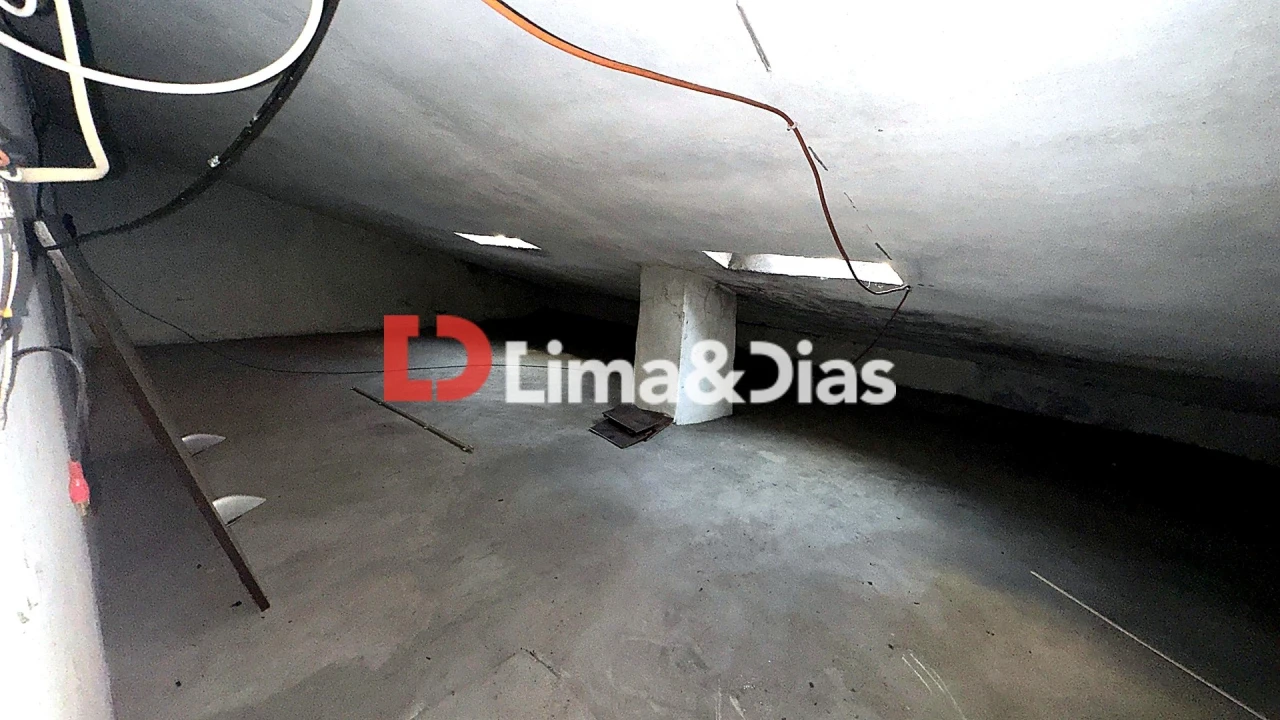 Moradia T5 para Venda em Mafamude e Vilar do Paraíso Foto 23