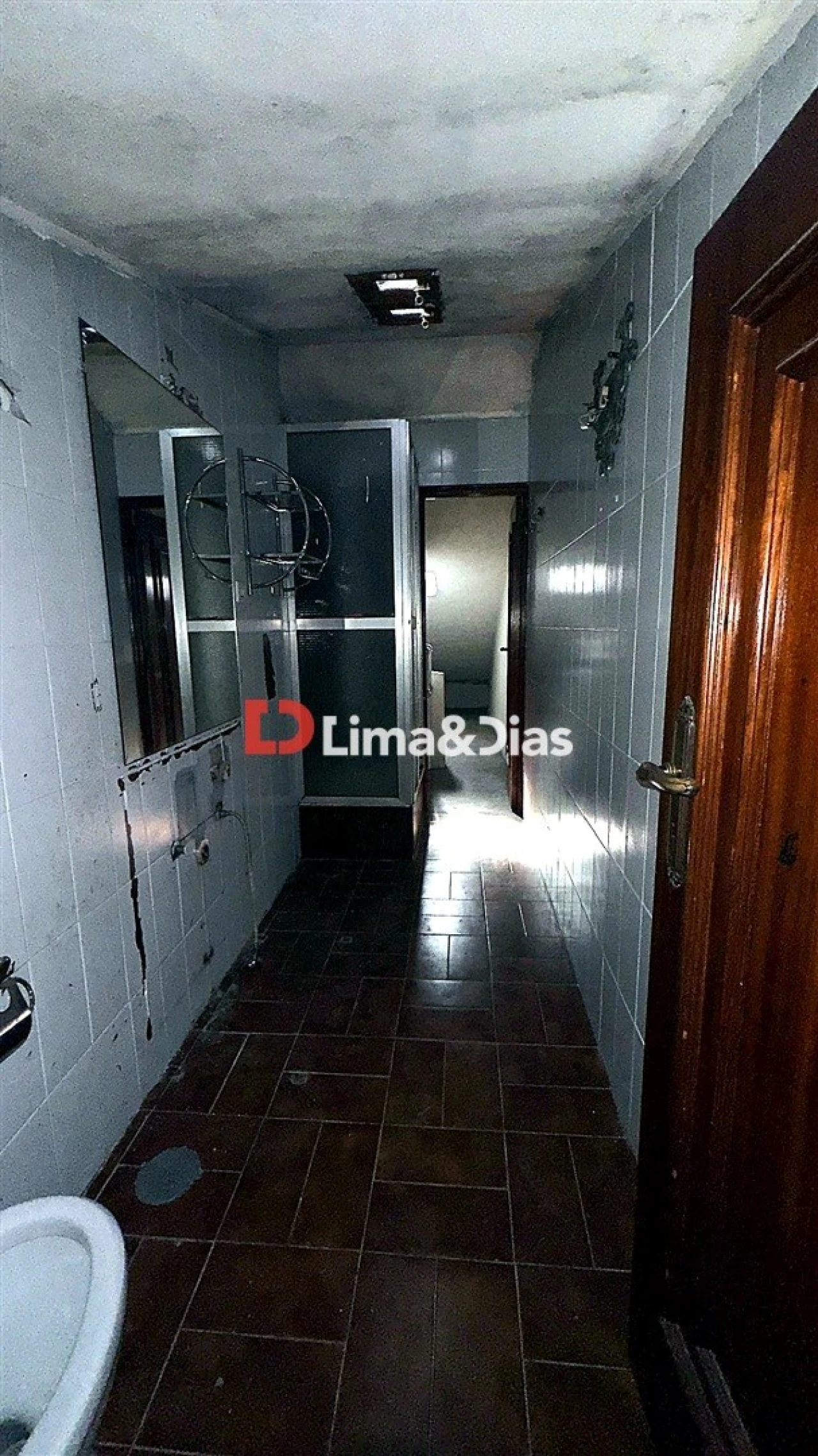 Moradia T5 para Venda em Mafamude e Vilar do Paraíso Foto 22