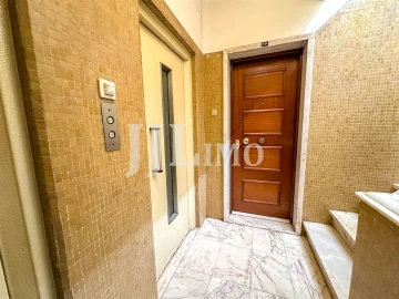 Apartamento T4 para Arrendamento em Alvalade