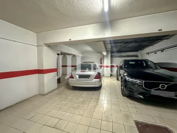 Apartamento T4 para Arrendamento em Alvalade