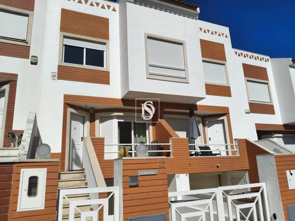 Moradia T4 para Venda em Laranjeiro e Feijó Foto 34