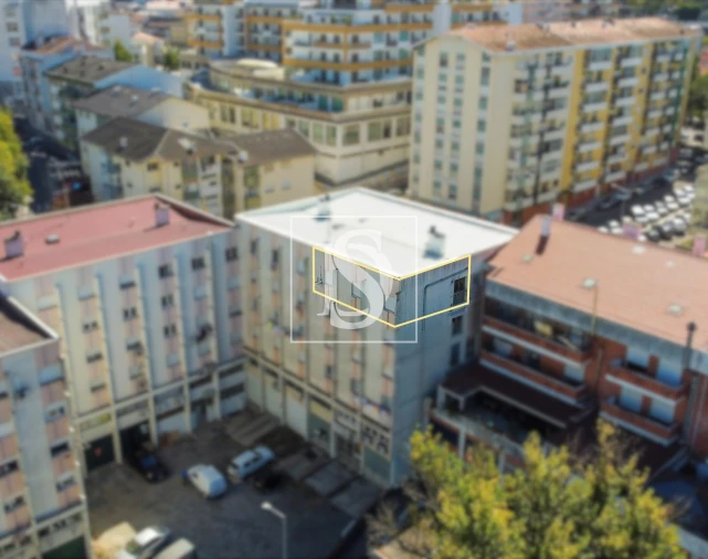 Apartamento T2 para Venda em Viseu Foto 20
