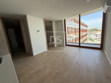 Apartamento T1 para Venda em Póvoa de Varzim, Beiriz e Argivai
