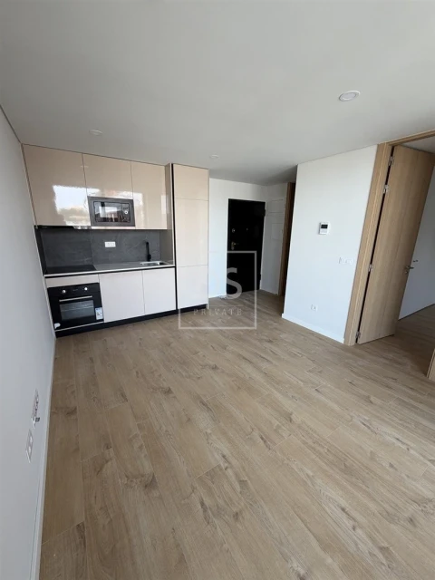 Apartamento T1 para Venda em Póvoa de Varzim, Beiriz e Argivai