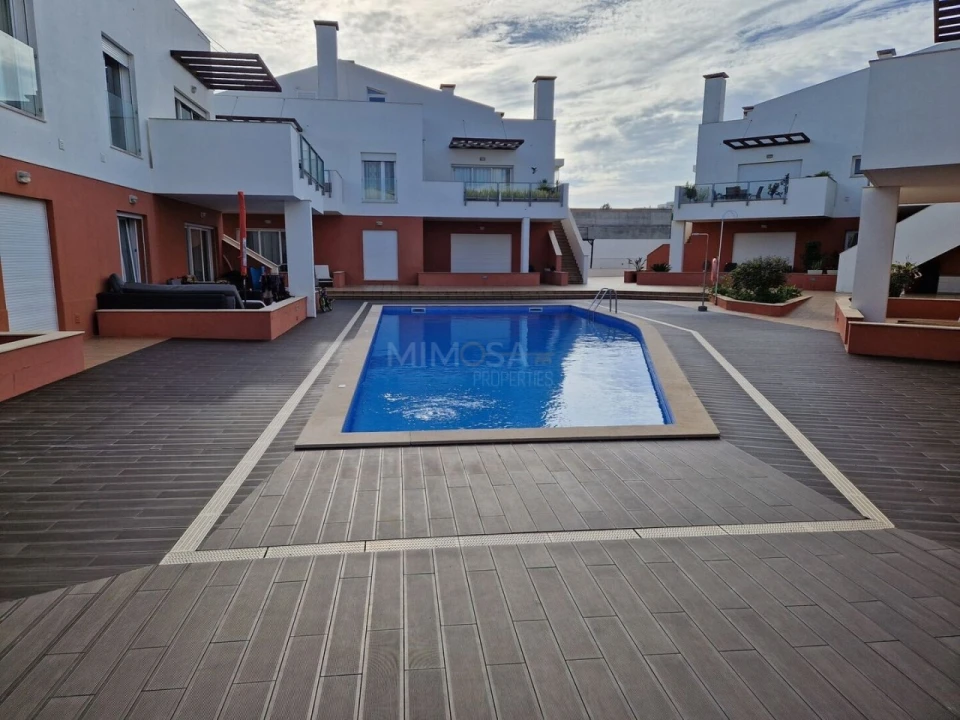 Apartamento T2 para Venda em Luz Foto 3