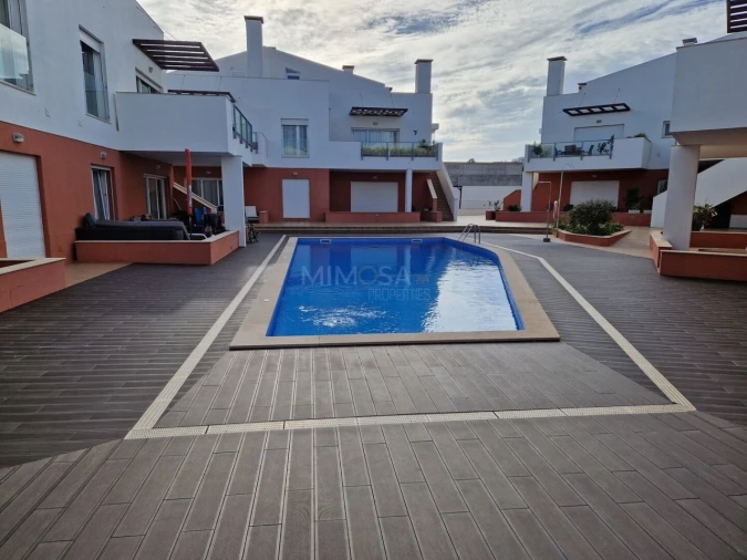 Apartamento T2 para Venda em Luz Foto 3