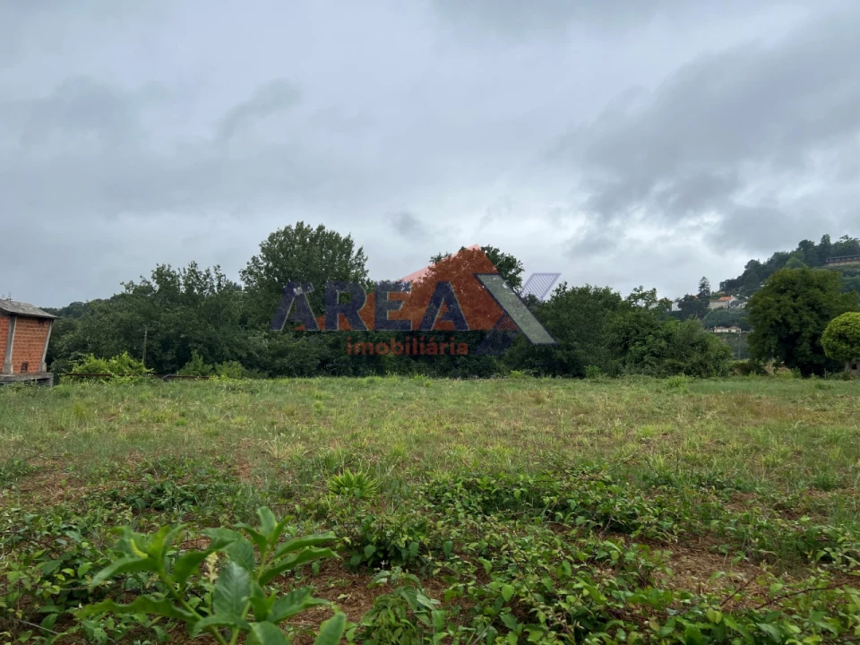 Terreno para Venda em O. Azeméis, Riba-Ul, Ul, Macinhata Seixa, Madail Foto 5
