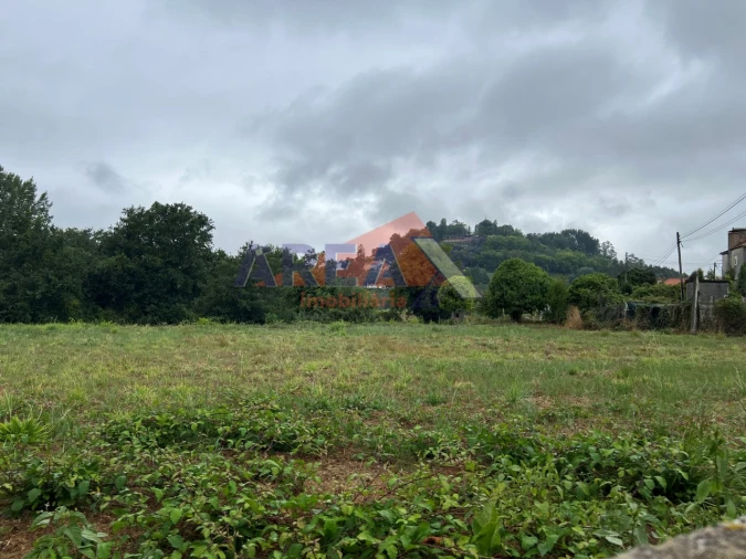 Terreno para Venda em O. Azeméis, Riba-Ul, Ul, Macinhata Seixa, Madail Foto 3