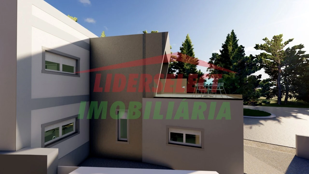 Moradia T3 para Venda em Santa Maria, São Pedro e Matacães Foto 7